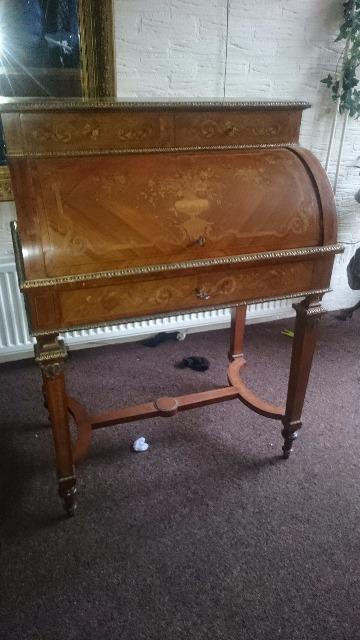 Nice inlaid secretair 